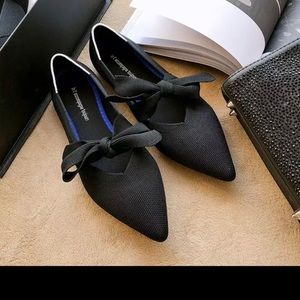 Designer inspired ballet flats with a bow,size 8.5